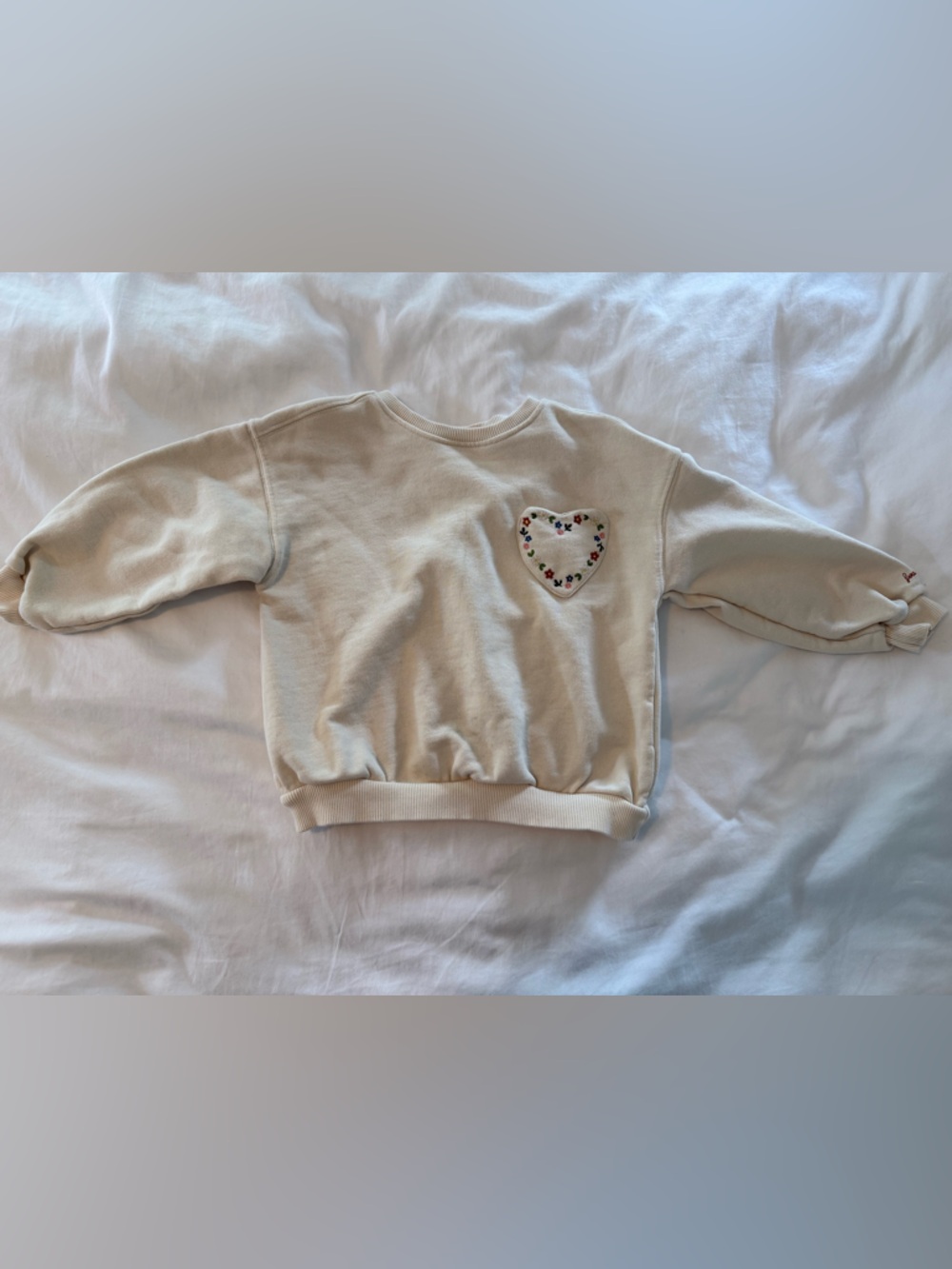 Zara Toddler Girl Heart Sweatshirt- Size 6